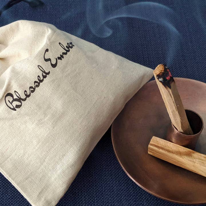 Blessed Ember - Vendita all'ingrosso Portaincensi - Set Regalo Porta Palo Santo con 5 Bastoncini di Palo Santo5