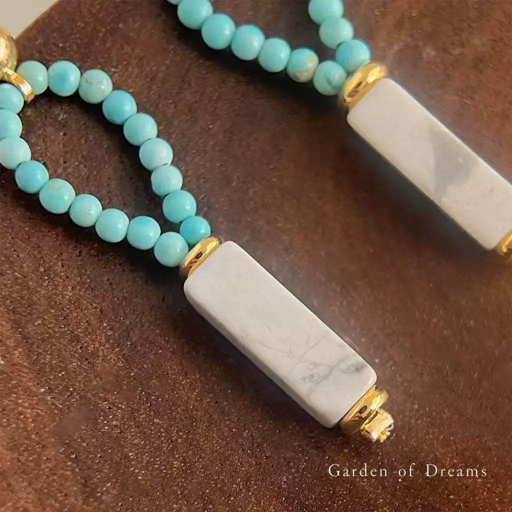 Otterware - Vente Boucles d'oreilles pendantes - Boucles d'oreilles créoles en perles de semence : goutte en howlite, tige en argent sterling3