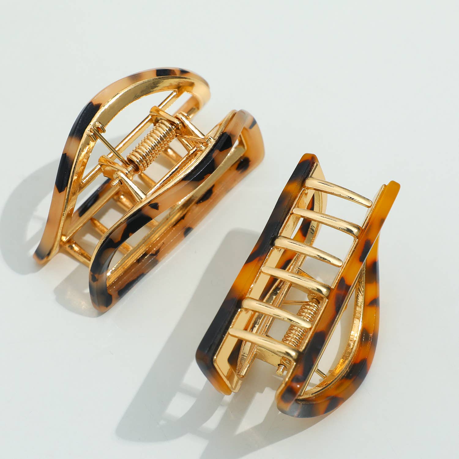 Adorro - Wholesale Hair Clip - Women's - Rosalie Core | Classic Small Half Moon Metal Claw Clip2