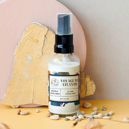 Chambre Voyage to Atlantis et Linen Mist pour la vente par The Scented Vine