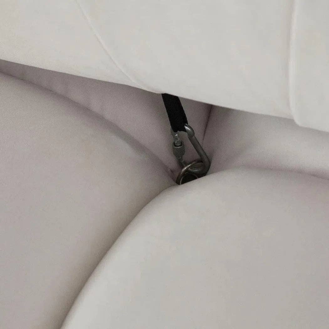 LOOMLAN - Wholesale Sofa - Paloma 5PC Corner Sectional Light Cream Velvet4