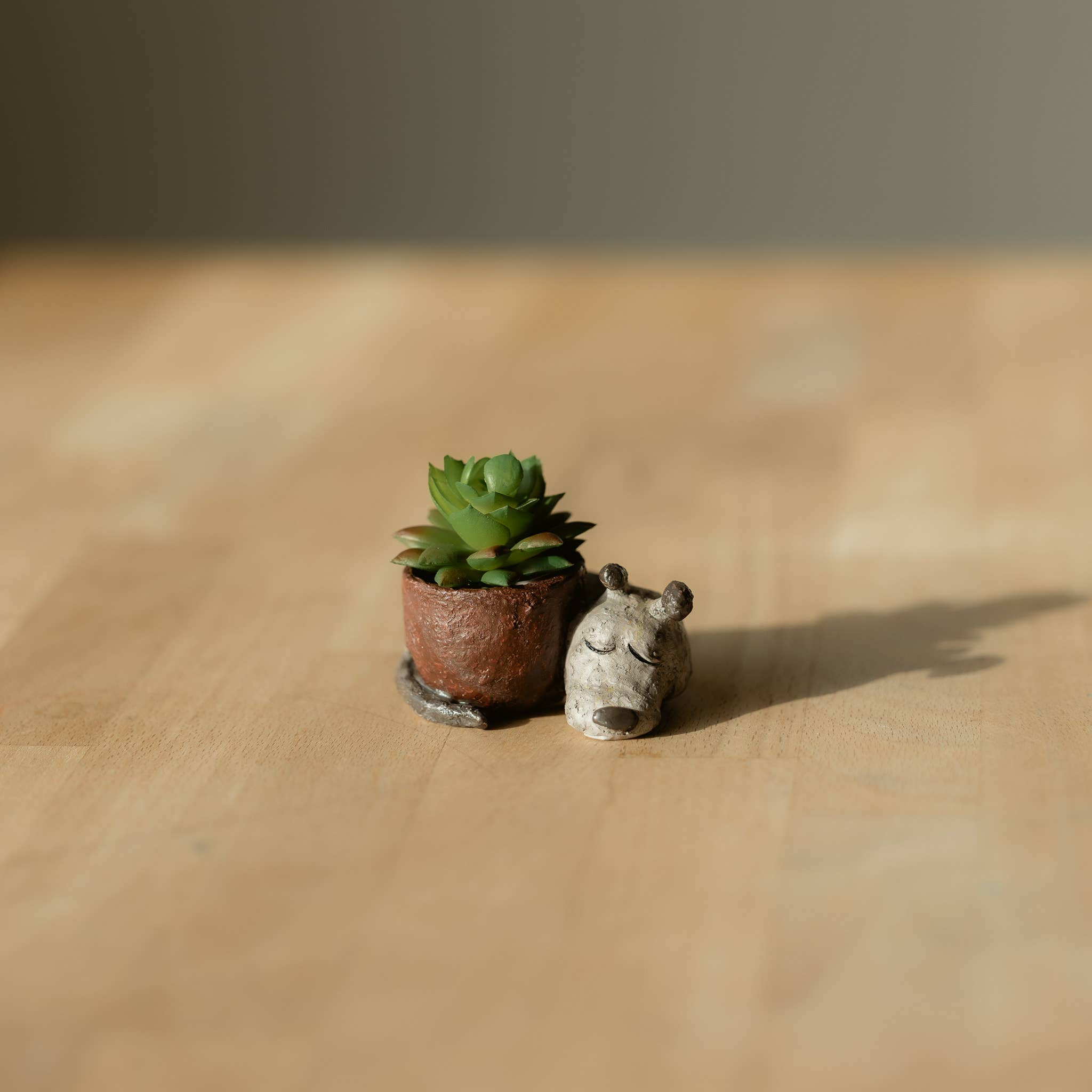 Cohasset Gifts - Wholesale Plant Pot - Baby Dreamer Dog Mini Blobhouse Planter2