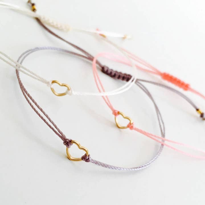 QUEENHANDMADES - Wholesale Charm/Dangle Bracelet - Heart Friendship bracelet2