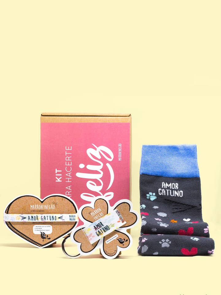 Cat Love Pack for wholesale by Marronynegro