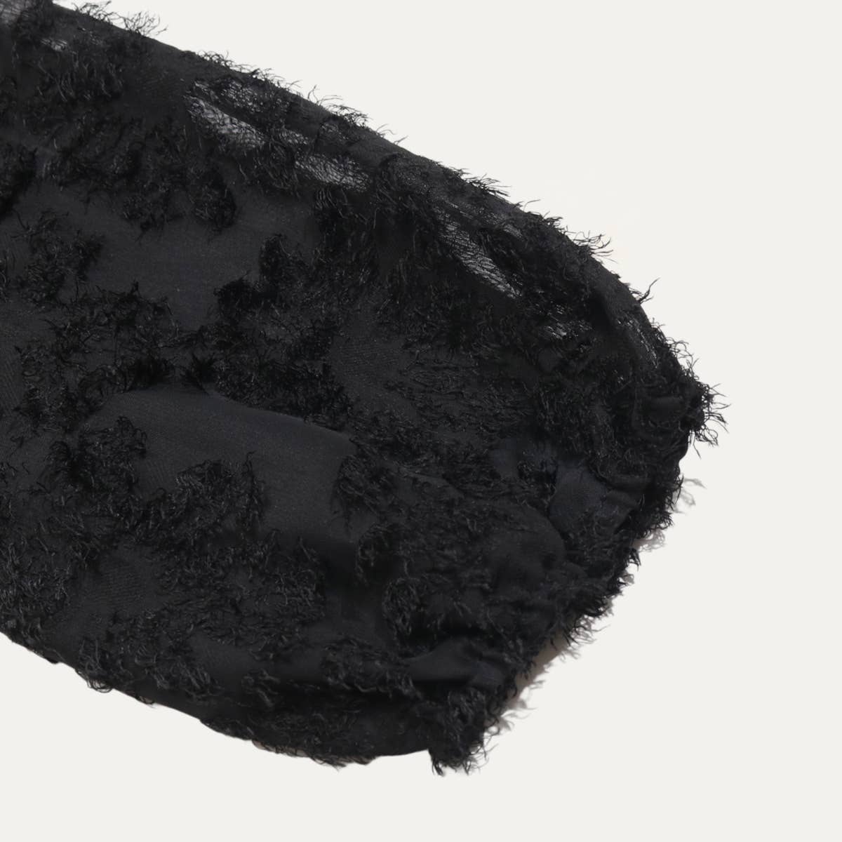 Schwarz Bemerkenswertes gestuftes Minikleid aus Jacquard-Jacquard mit Fransen und Knopfleiste für den Großhandel auf Faire4