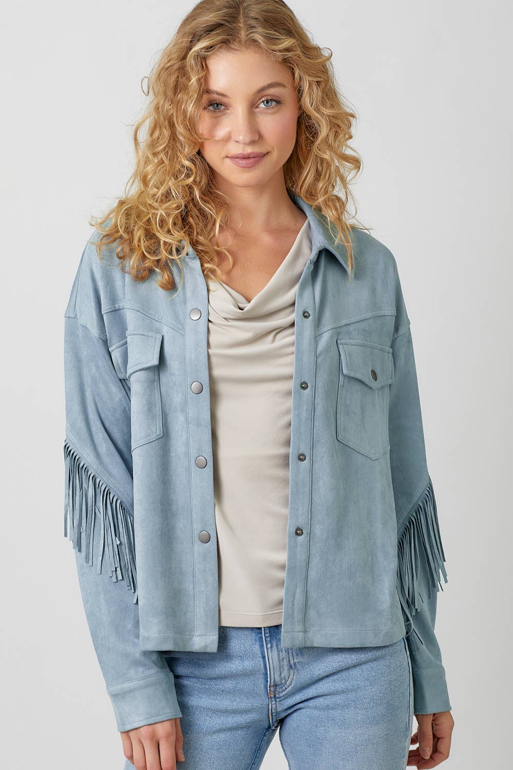 Mystree - Vendita all'ingrosso Giacca a camicia - Donna - 20609 Giacca Camicia in Suede con Dettaglio sul Retro a Frange49