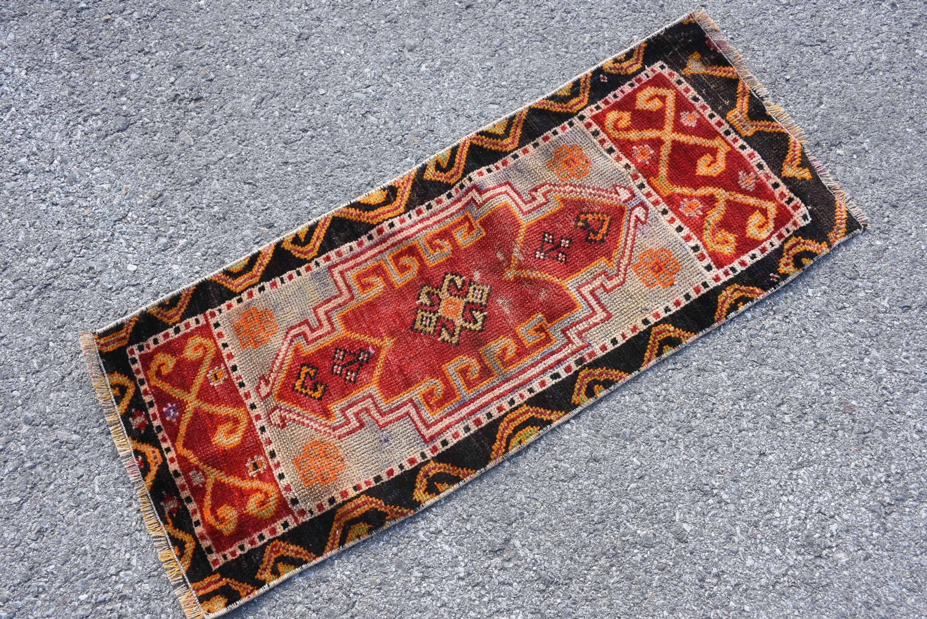 Vintage Rugs Loom - Vendita all'ingrosso Tappetini da bagno - Tappeto Patchwork Kilim Rosso Fatto a Mano, Tappeto di 1,3x3,1 Piedi Quadrati1