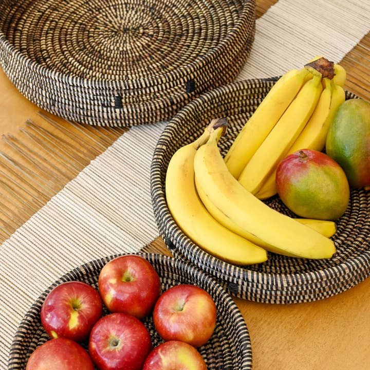 Swahili | AFRICAN MODERN - Wholesale Decorative Tray - Set of Three Black Nesting Trays