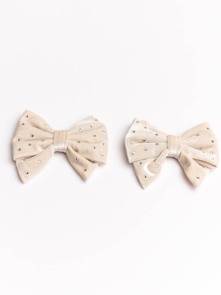 De Micaela Strikken, Off White Fluwelen Schoenclips voor wholesale door Turf