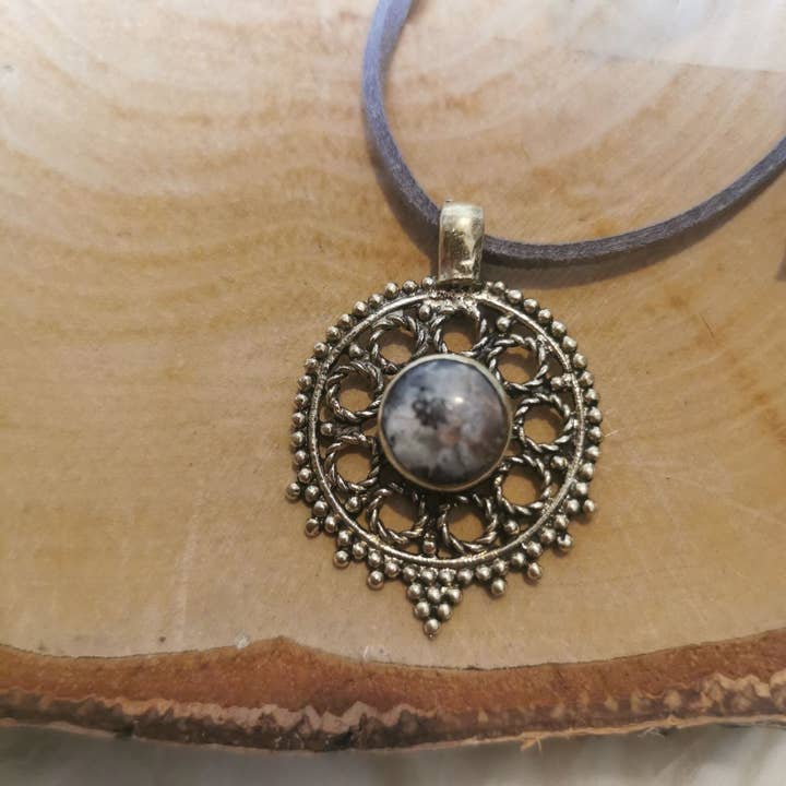 Sunshine lucky chain - for inner peace (bj) for wholesale by Bohia