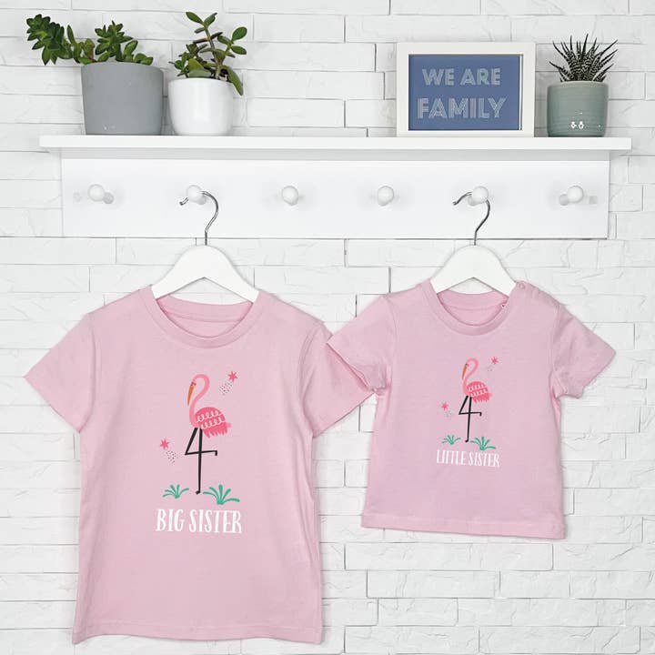 Flamingo Big Sister Little Sister T-Shirt-Set für den Großhandel von Lovetree Design
