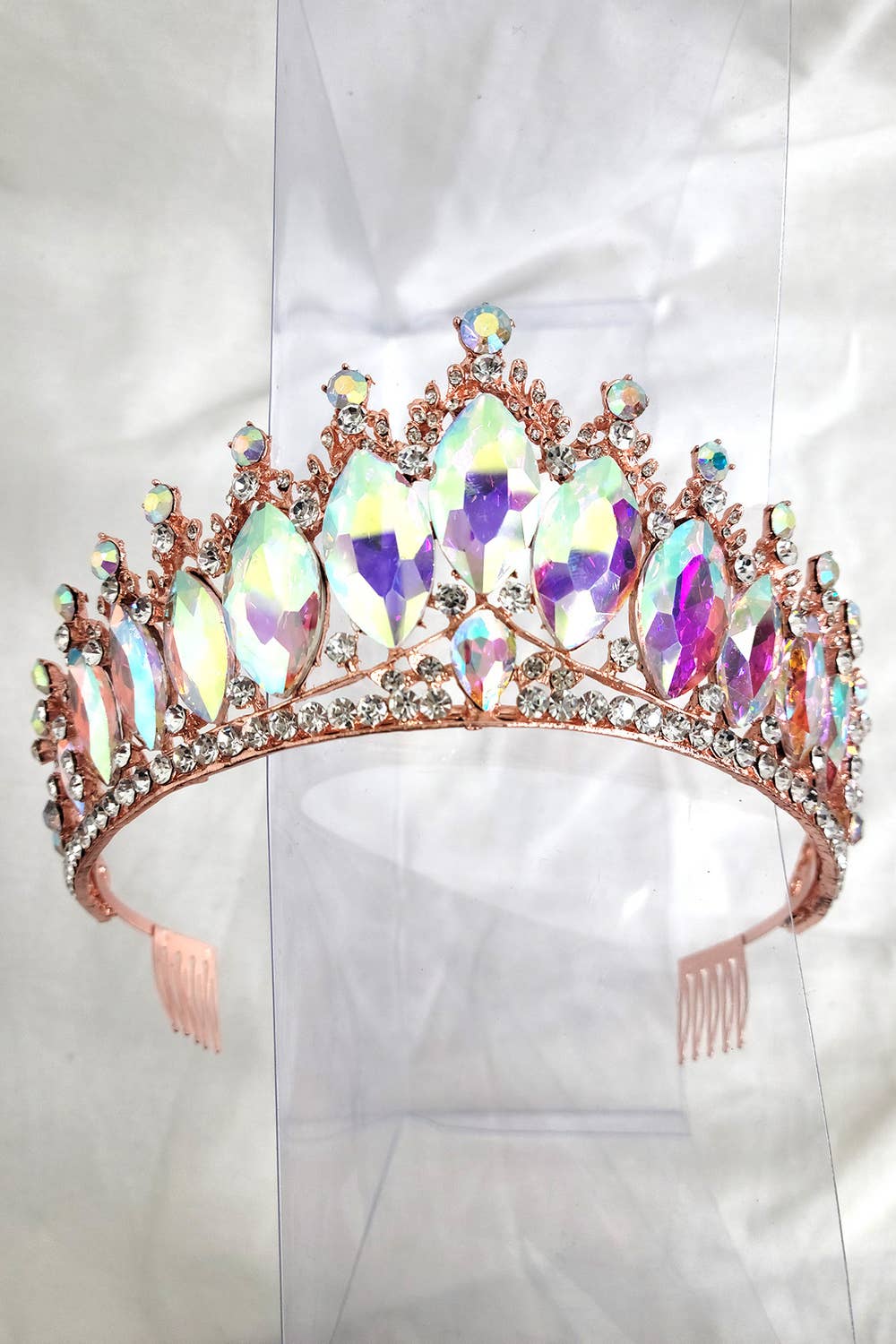Chicas - Wholesale Tiara - Women's - One Size Fits All Metal Tiara With Jewels HT912-4