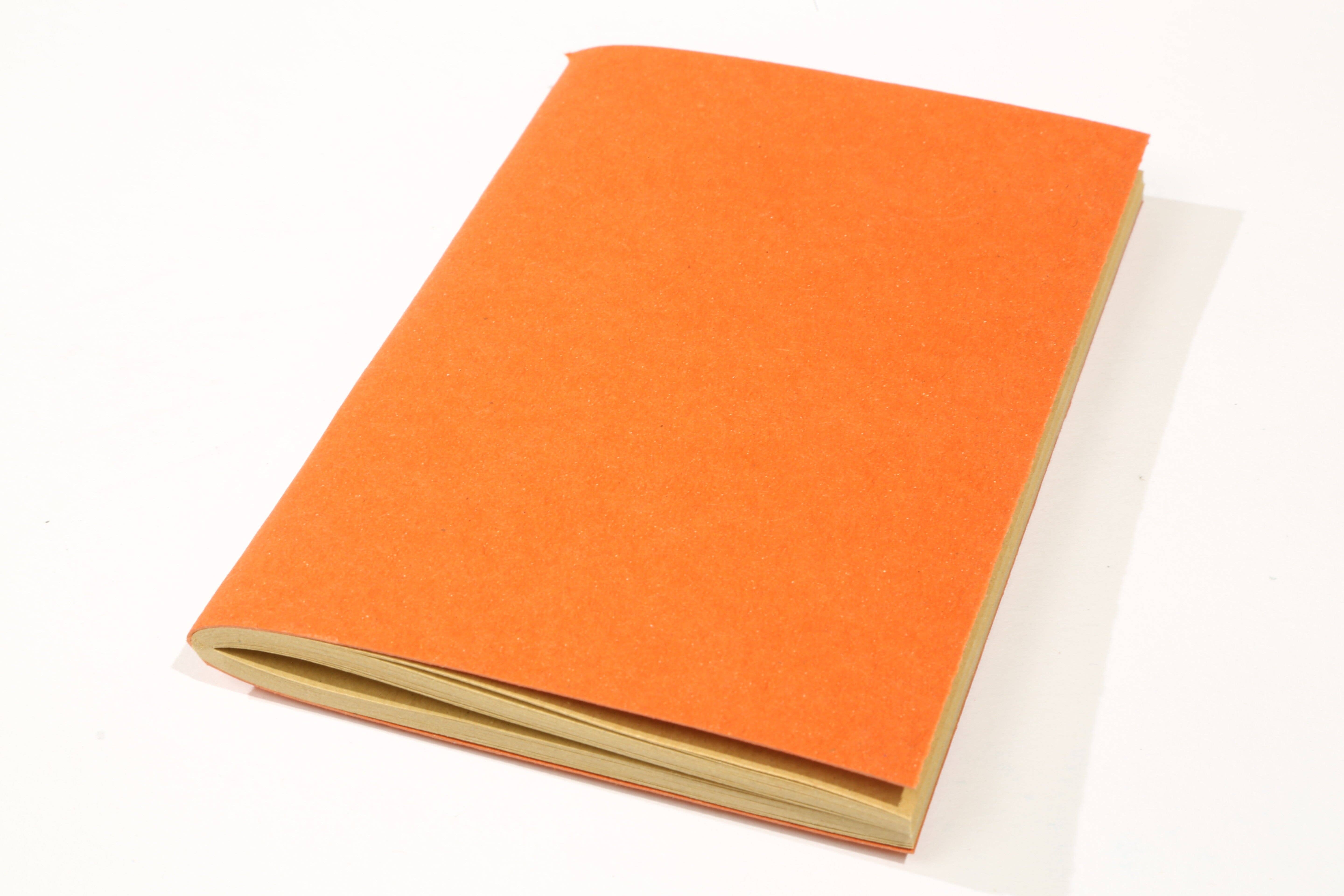 Maki Nature - Wholesale Notebook - 10.5x15cm notebook with kraft interior2