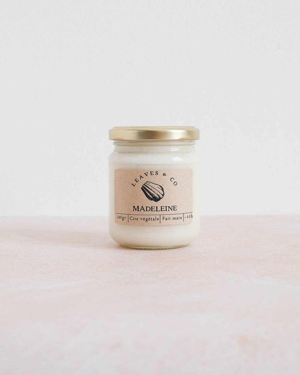 Leaves & Co - Wholesale Jar/Filled Candle - Handmade scented candle vegetable wax - Madeleine1