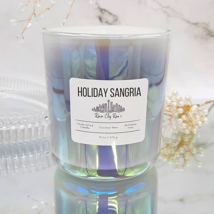 Holiday Sangria 13 oz Lyxljus för wholesale av Rain City Rae's