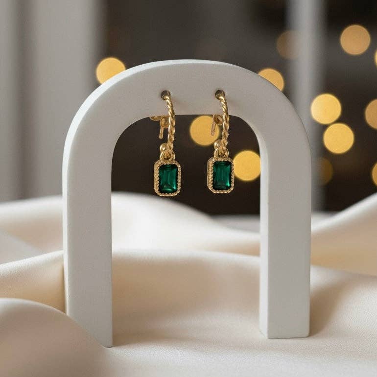 DUESTELLE ITALIA - Wholesale Huggie Earrings - Petite Gem - Half hoop gold earrings with gems13