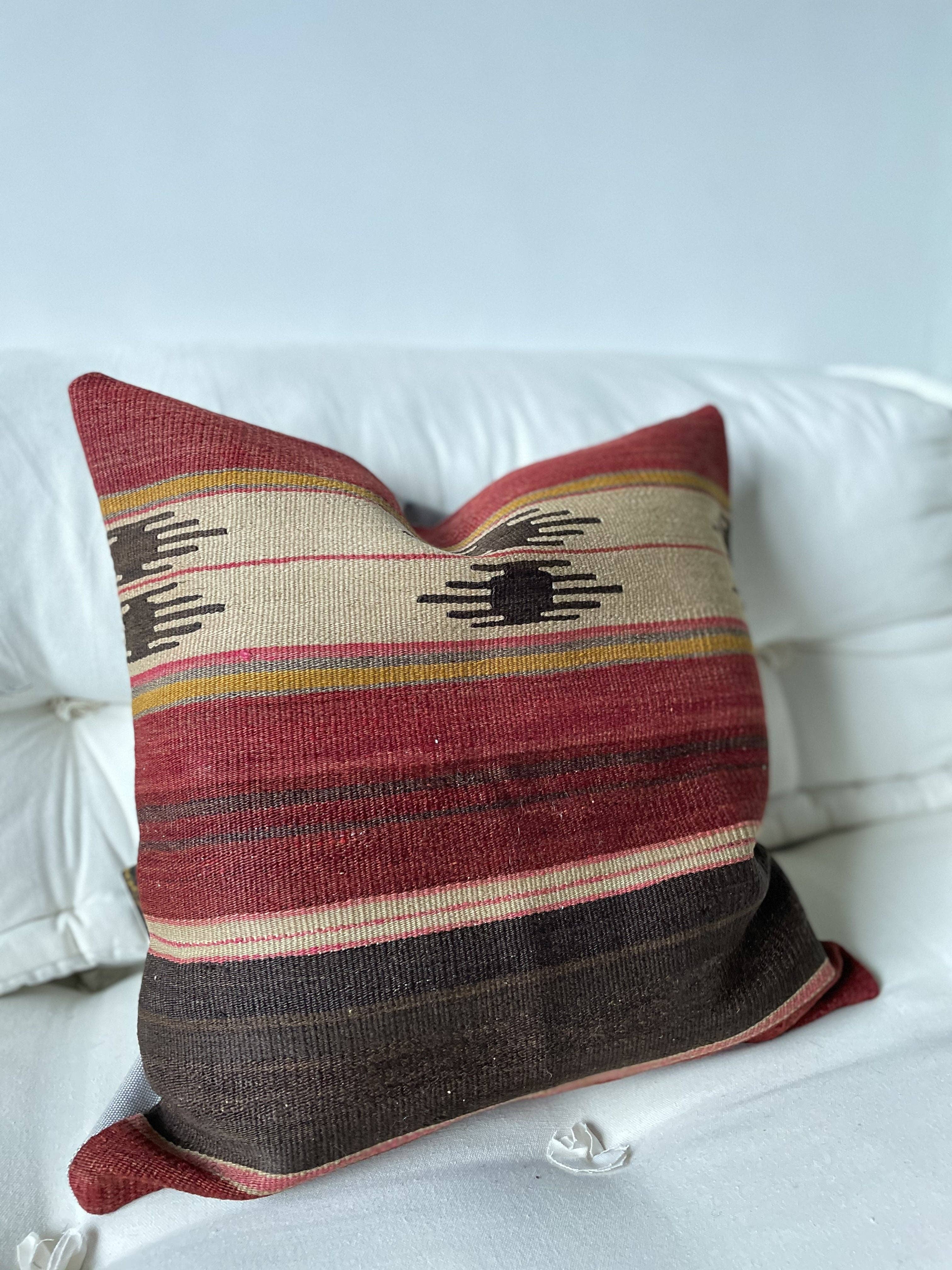 Tamegrouteshop - Wholesale Throw/Decorative Pillow - Kilim cushion1