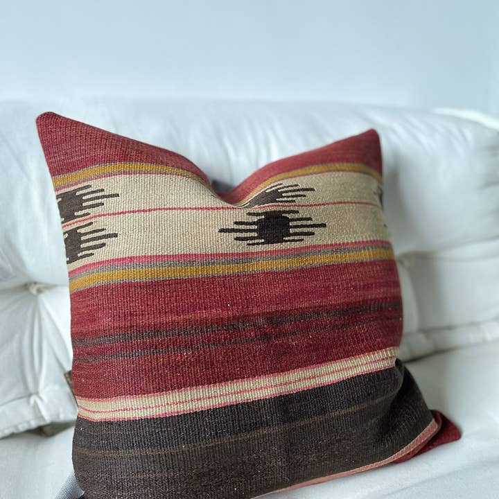 Tamegrouteshop - Wholesale Throw/Decorative Pillow - Kilim cushion1