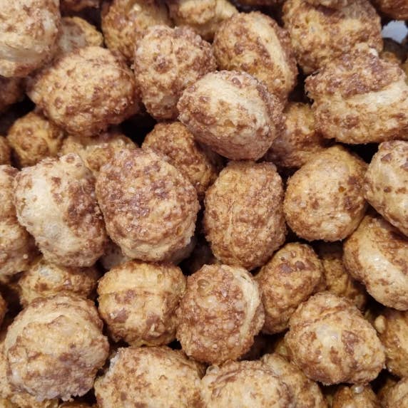 Freeze Dried Caramel Pops (Milk Duds) for wholesale by CARLA'S FREEZE DRIED TREATS LLC.