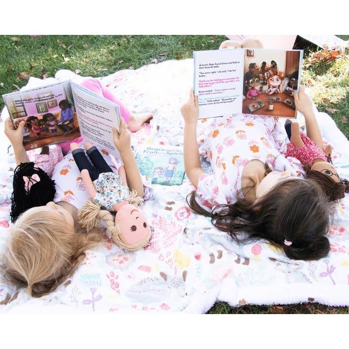 EllyandGrace - Wholesale Doll - Kids - Faith, Grace, Hope, Full Linen Doll and Christian Book Set28