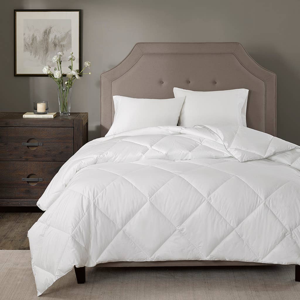 Olliix - Wholesale Down Comforter - All-Season 1000 Thread Count Duvet Insert Comforter1
