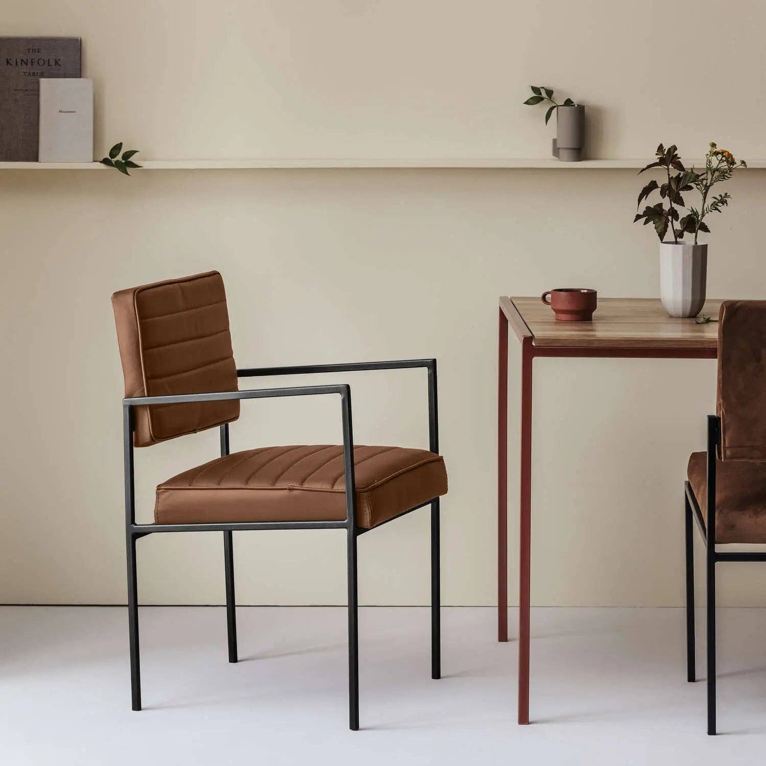 Sternzeit Design - Wholesale Chair - Cube Esstischstuhl mit Armlehnen - Leder29