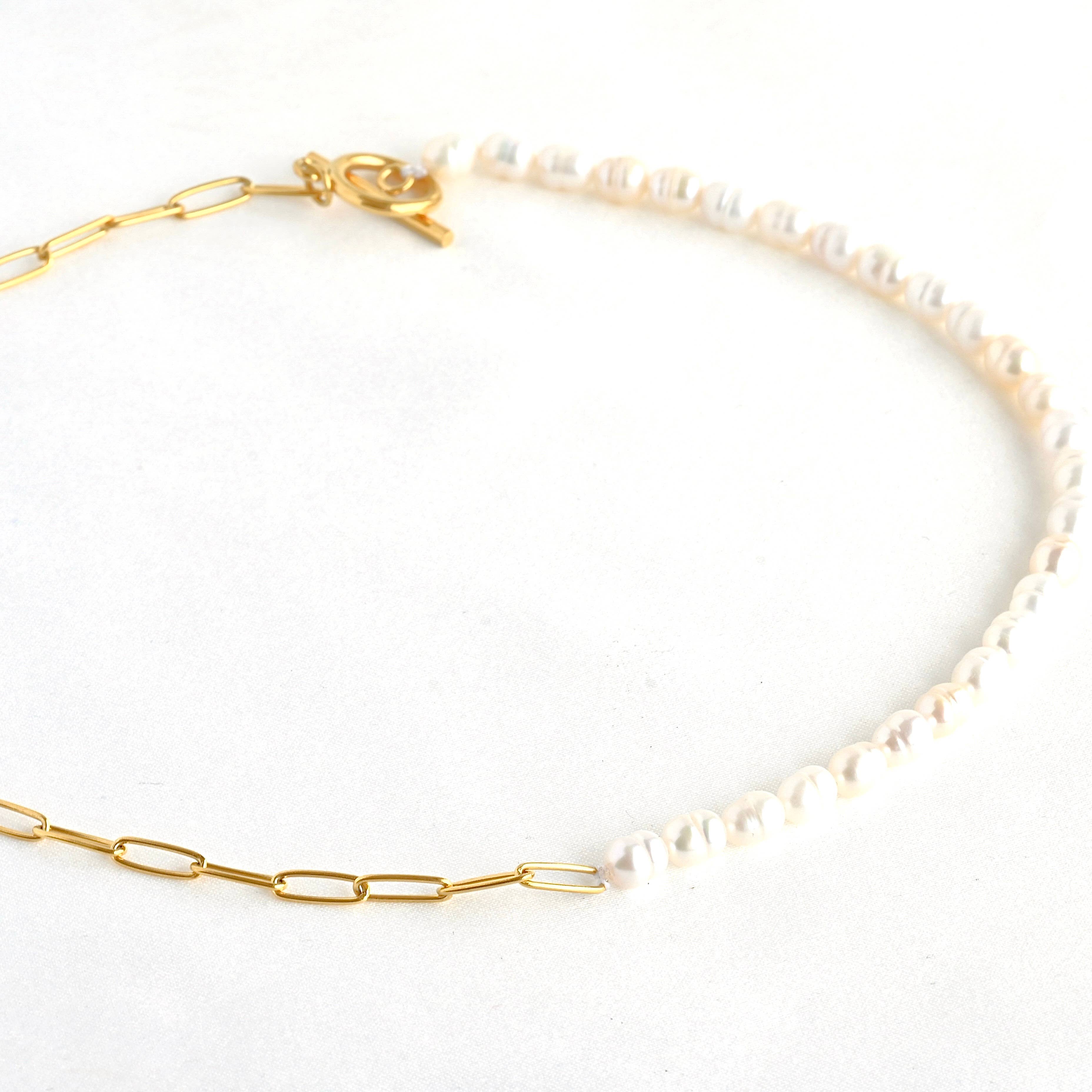 Blueyejewelry - Wholesale Beaded/Pearl Necklace - Pearl Toggle Necklace - Half Paperclip Half Pearl Necklace7