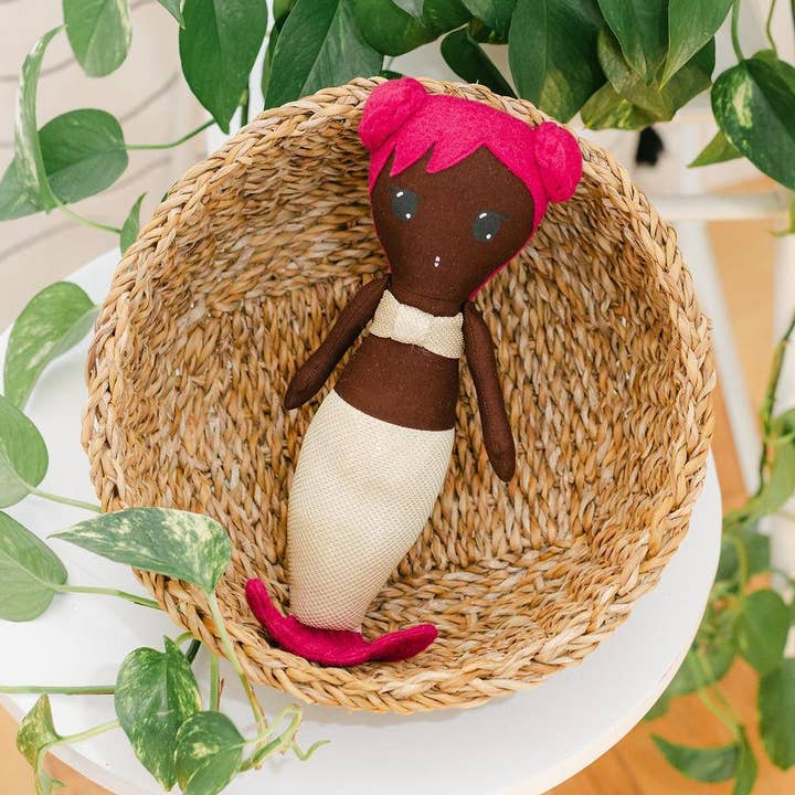 Pearl Day Dream Mermaid for wholesale by New Creation VA