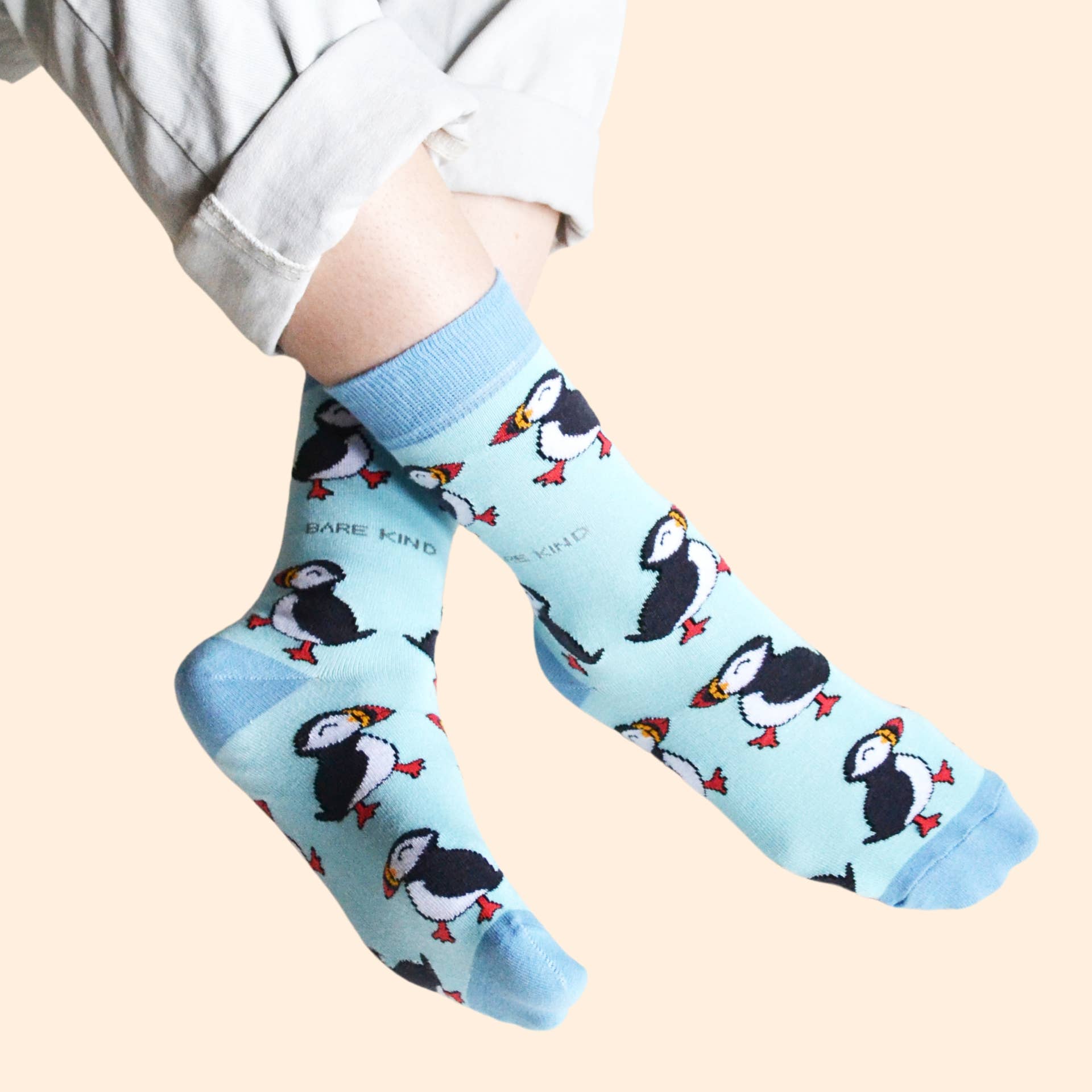 Bare Kind Socks – Meias - Unissexo por atacado – Meias Puffin de Bambu em Azul Claro5