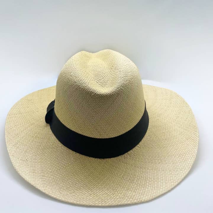 Alejandra Collective - Wholesale Straw hat – women's - Panama Hat Natural1