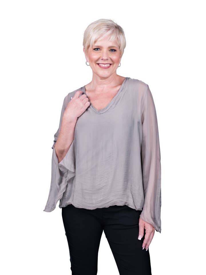 TINA Stephens Italy/Tees By Tina - Wholesale Blouse - Women's - Tiffany Silk Butterfly Bottom Open Wrist (BLS218)10