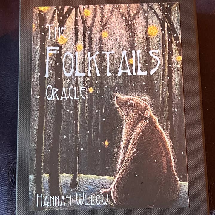 Hannah Willow Art – wholesale Tarot cards – The Folktails Oracle deck, Special black box edition7