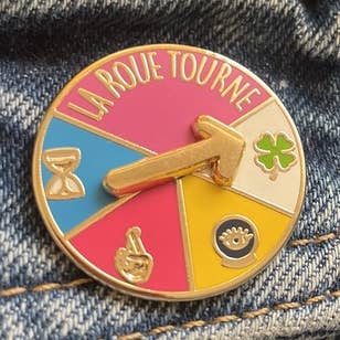 Pin's the wheel turns for wholesale by Madame la mouette