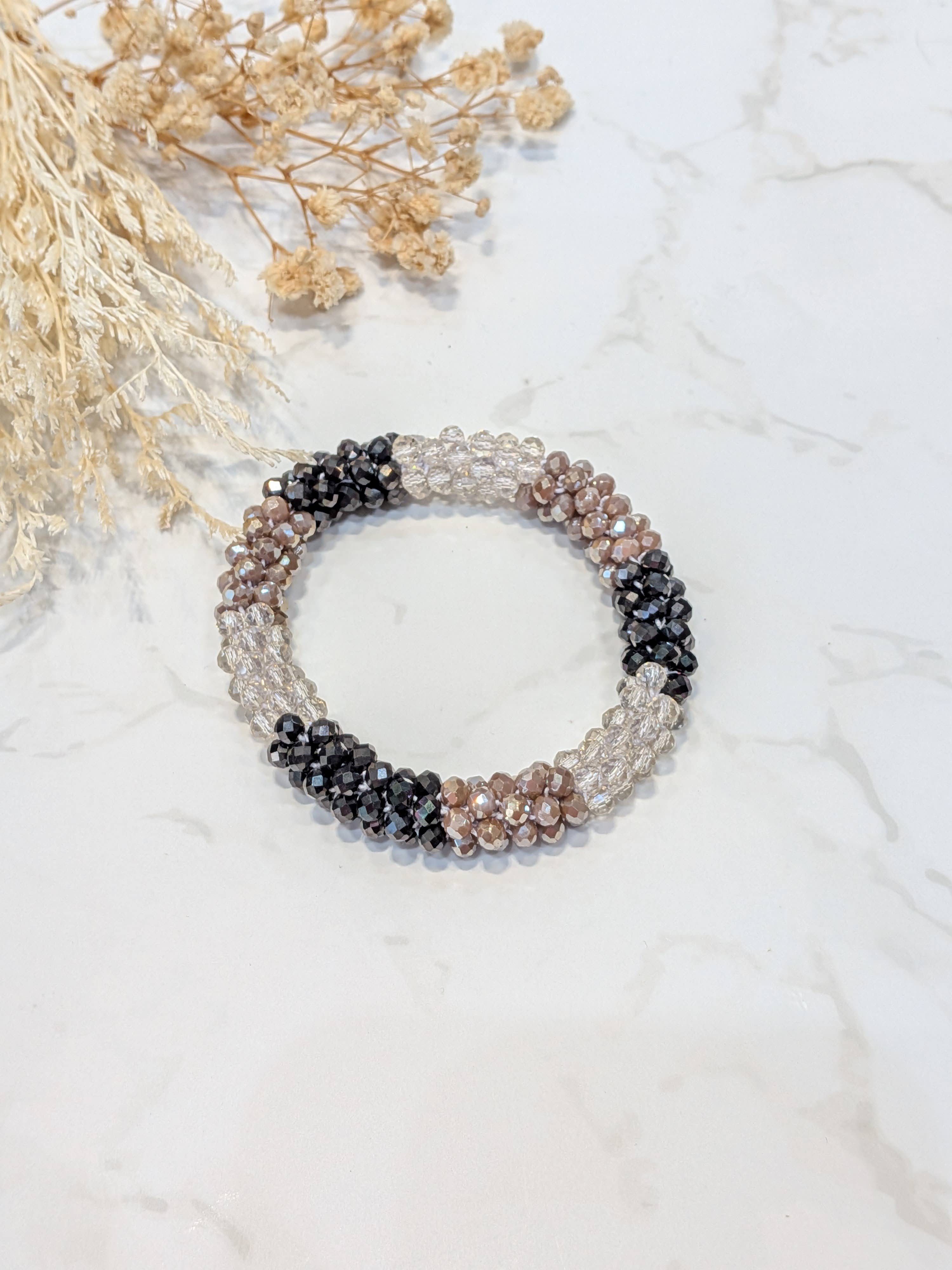 LOLO & YAYA - Wholesale Link & Chain Bracelet - Black-tone crystal effect bracelet12