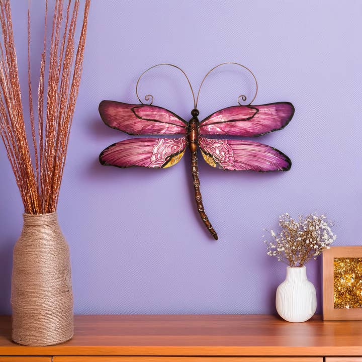 Dragonfly Väggdekor Lila, Kapiz & Metall, Inomhus/Utomhus för wholesale av Eangee Home Design