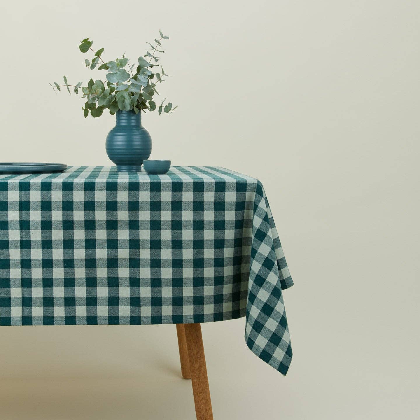 Hawkins New York - Wholesale Tablecloth - ESSENTIAL GINGHAM TABLECLOTH8