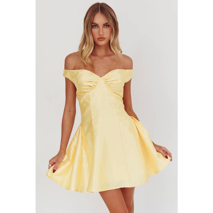 One and Only Collective - Wholesale Dress - Women's - OFF THE SHOULDER SATIN MINI DRESS / ST5179F5