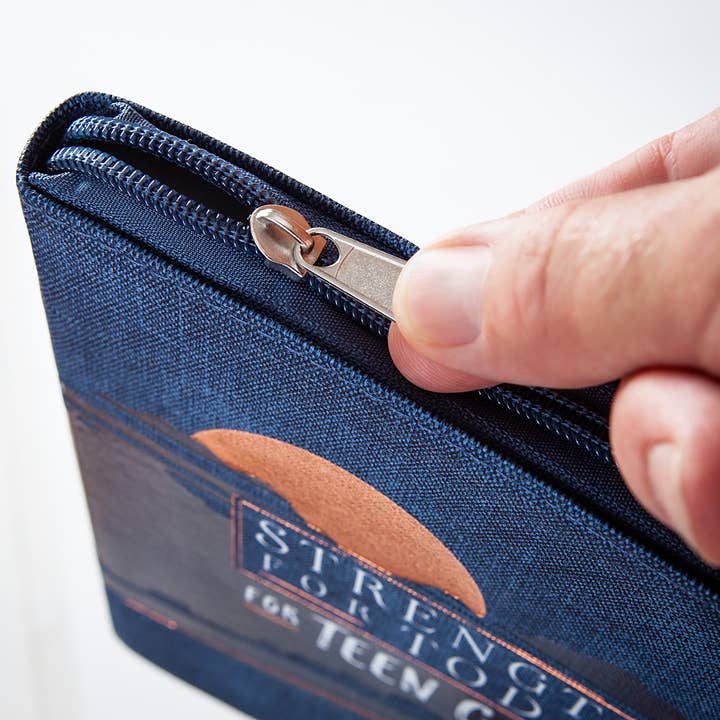 BroadStreet Publishing Group, LLC - Venta al por mayor Libro de religión - Fortaleza para Hoy para Chicos Adolescentes (Devocional Diario)4