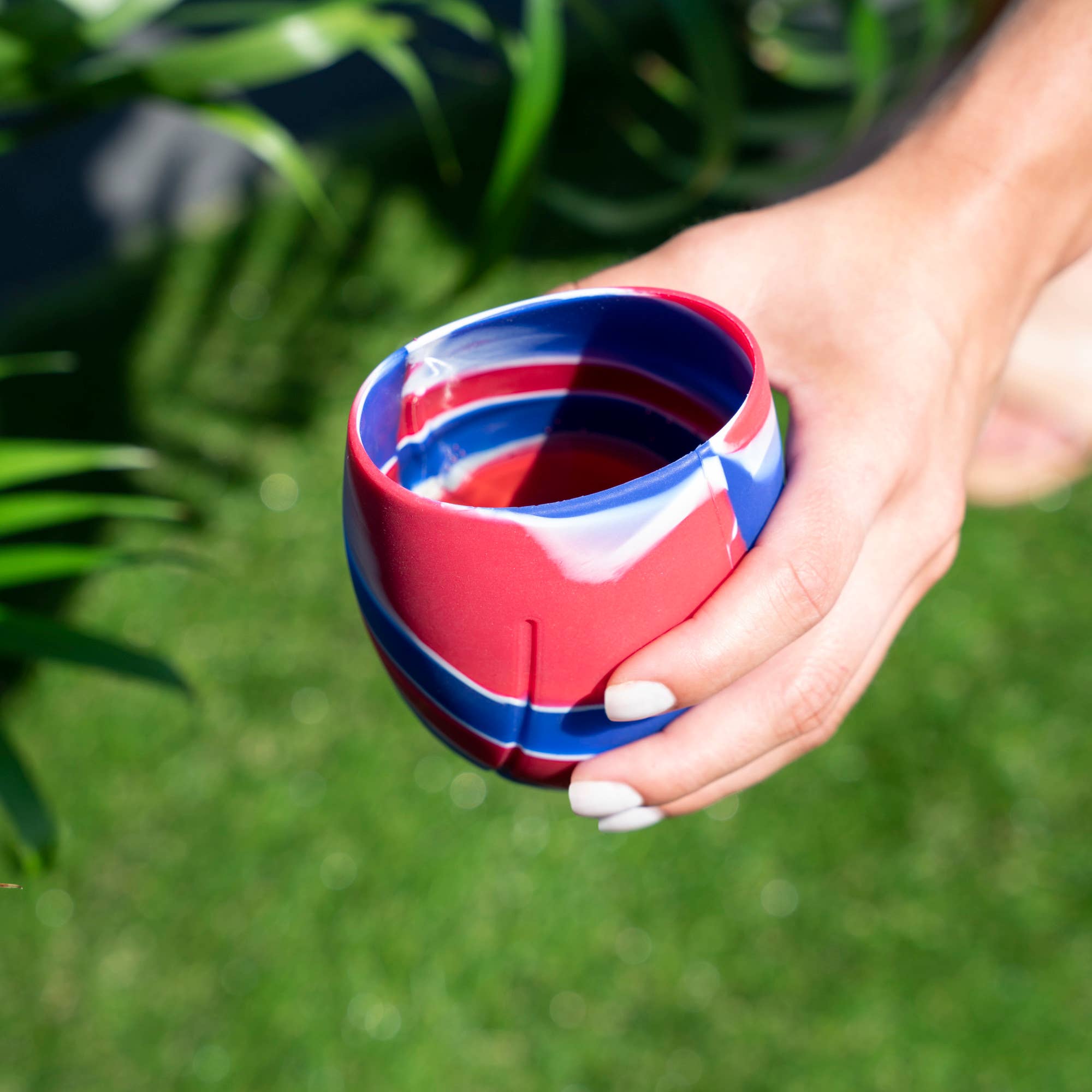 TRUE - Wholesale Wine Glass - Flexi Silicone Wine Cups with Aerating Ridges ASST COLORS9