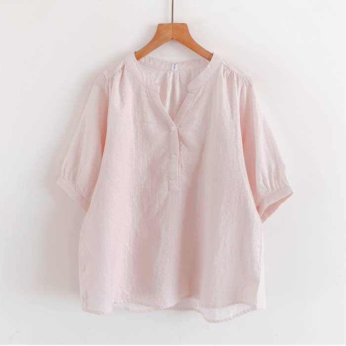 Whisper Mint – Engroshandel Bluse - Dame – Bomuldsgaspulloverskjorte med prikket mønster0