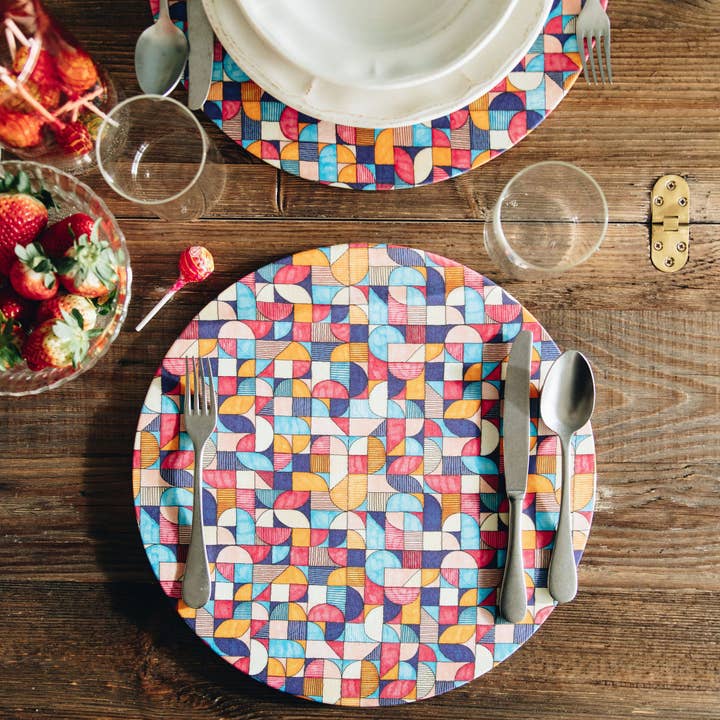 Prato de Apresentação Curvy tetris - Uma Coleção de Padrões Simples por atacado de Misalù - Dress up your table