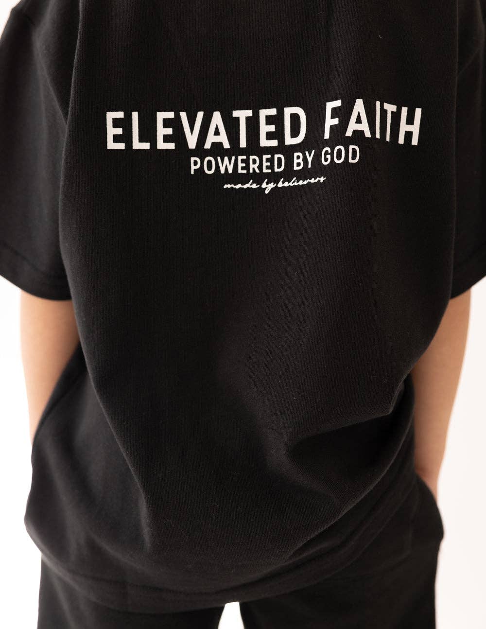 Elevated Faith – T-shirts estampadas – Criança por atacado – Camiseta Preta para Crianças Kingdom Club4