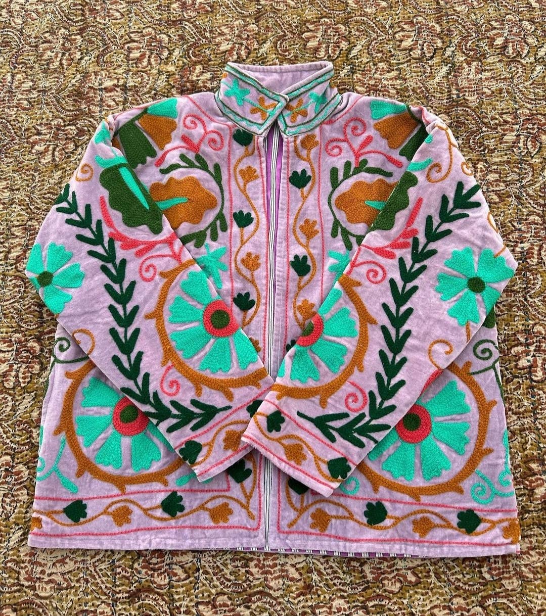 Bhawana Handicrafts - Wholesale Jacket – Women's - 5 Pcs Assorted New Velvet handmade suzani embroidery Jackets6
