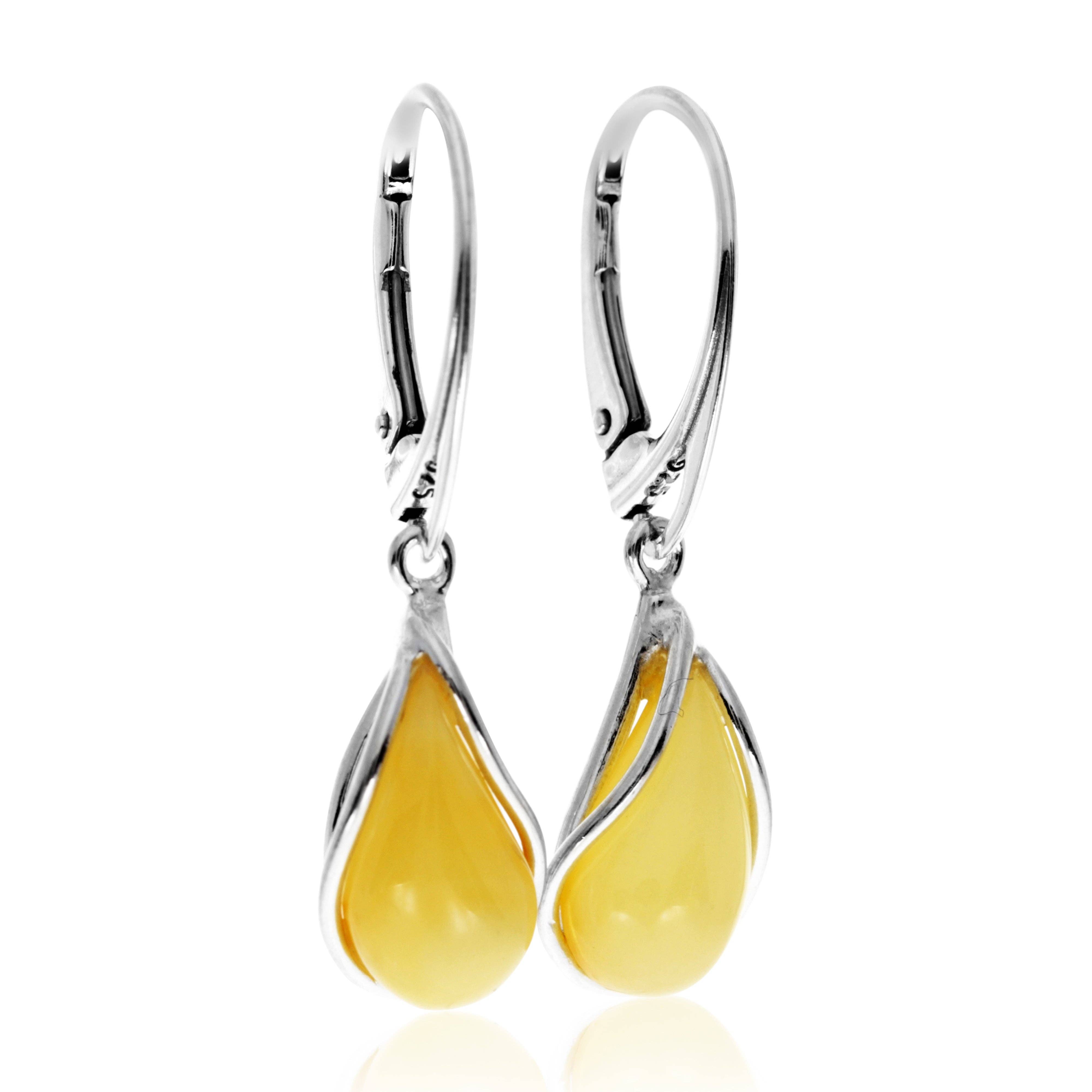 SilverAmber Jewellery – Brincos de argola por atacado – Brincos Modernos em Prata de 1ª Lei 925 e Âmbar Báltico Modernos em Lágrima /Pendente - G02913