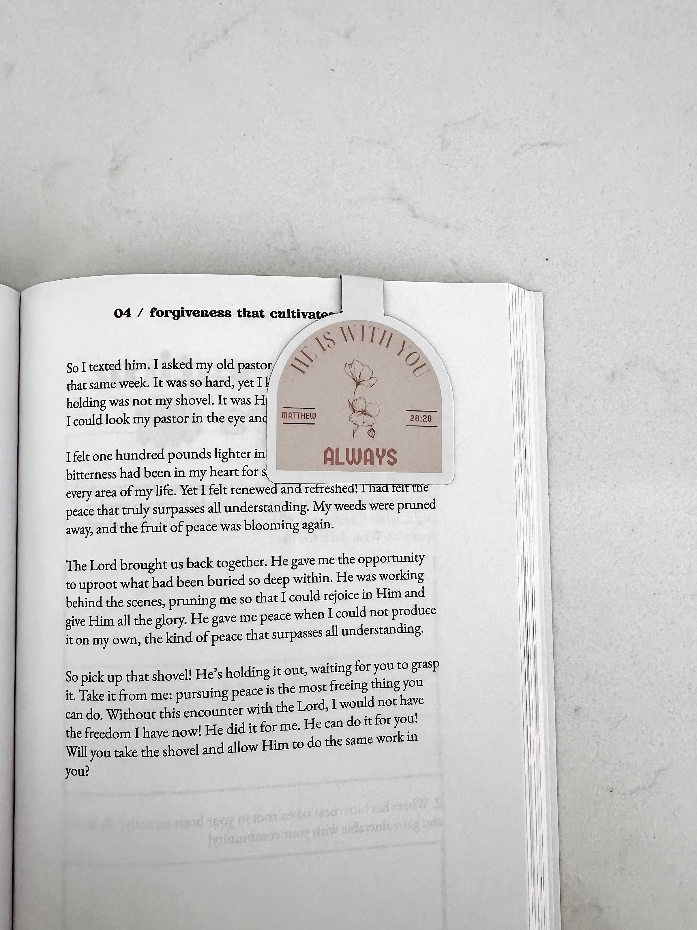 Grow in Grace - Wholesale Bookmark - He is with you always, Faith based magnetic bookmark1