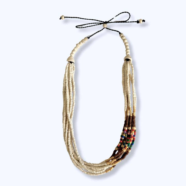 Collier à brins de perles ajustable avec design asymétrique pour la vente par Los Colores de la Tierra