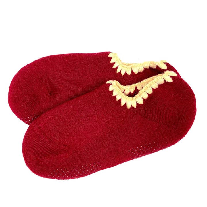 CHERRYSTONE - Wholesale Sock Slippers - Women's - Handcrafted Wool Slipper Socks | Grips | Classic Colors | M