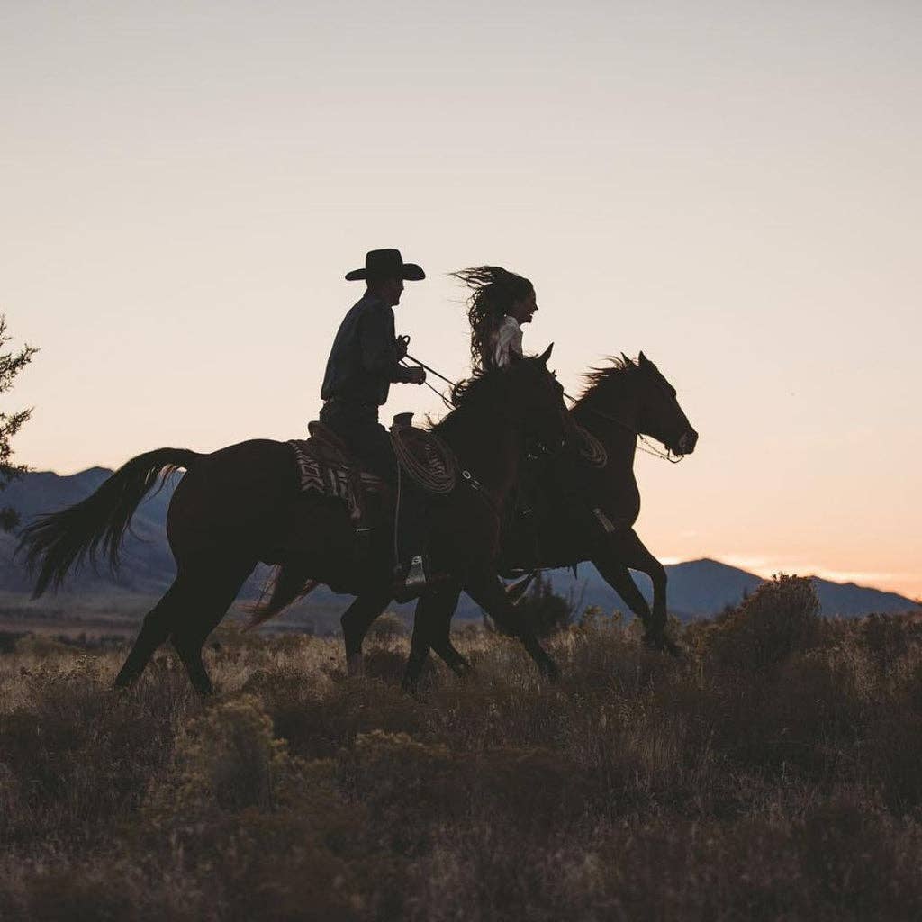 R. Rebellion - Wholesale Jar/Filled Candle - Western Skies Candle 8 oz.2