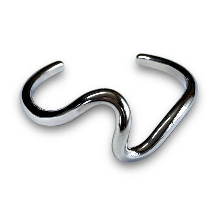 Silver Stainless Steel Wavy Cuff Bangle – Elegant Minimalist Bracelet for Everyday Wear for wholesale by BLK Confetti