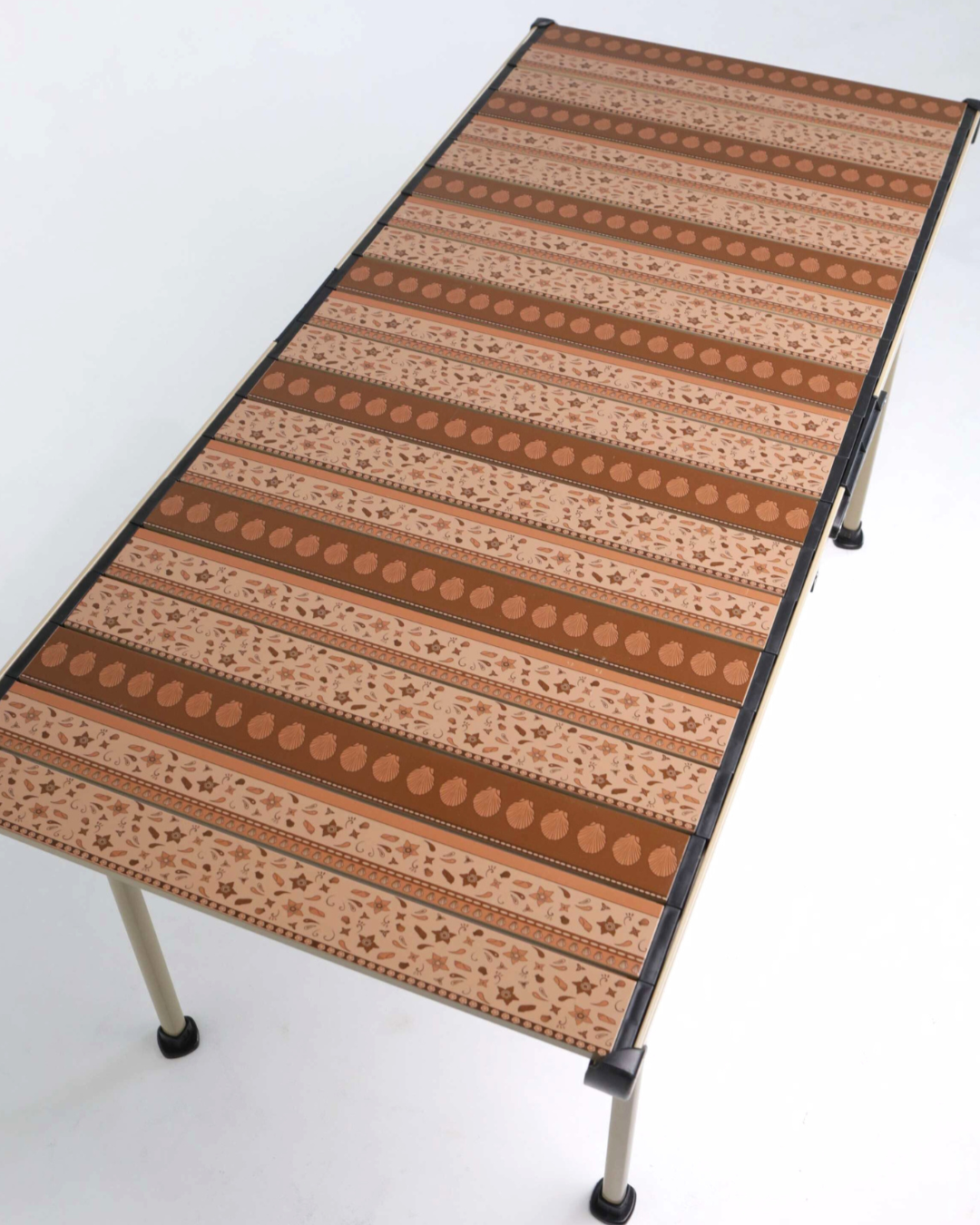 Sunni Scenes - Wholesale Patio table - Wander Camping Table3